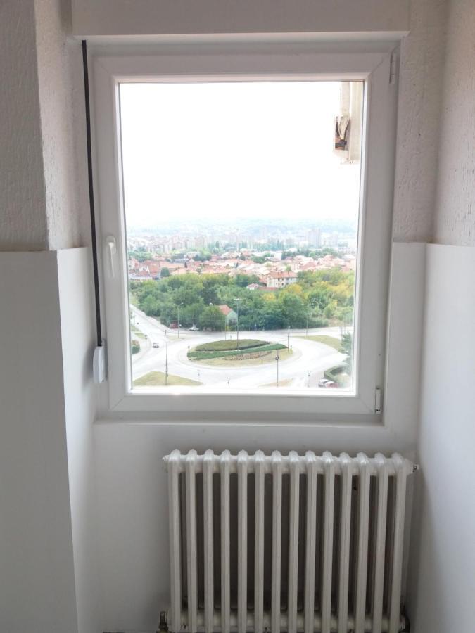 Bianco Nero Apartment Nis